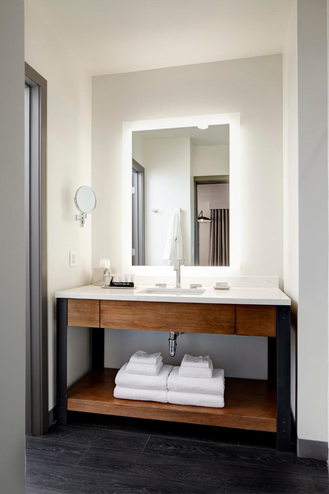 Archer Hotel Seattle/Redmond ภายนอก รูปภาพ